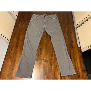 Lucky Brand Gray Denim pants 32/34